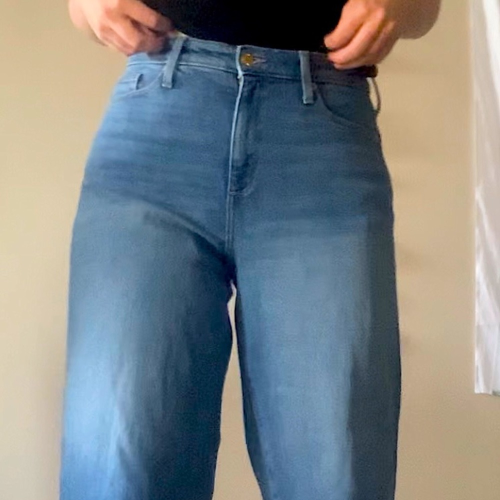 Universal Thread Wide Leg Jeans - SOLD